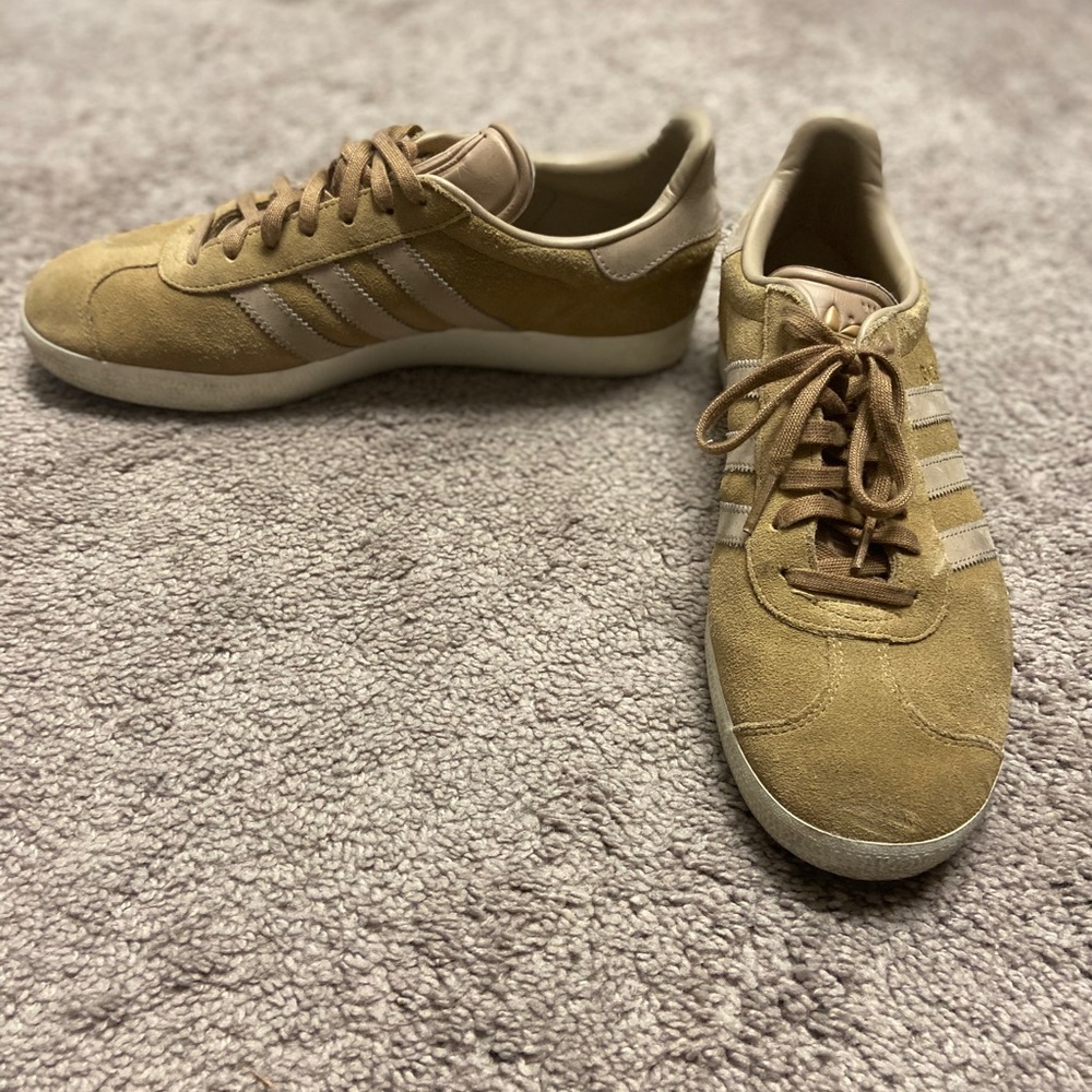 ADIDAS Men’s Gazelle - Beige Suede